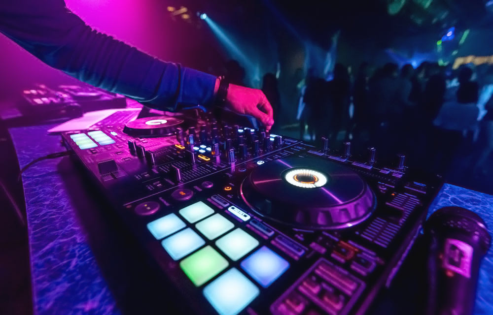 MIDI controller with YouDJ